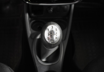 Подержанный автомобиль Renault Duster 2013 года (17 фото)