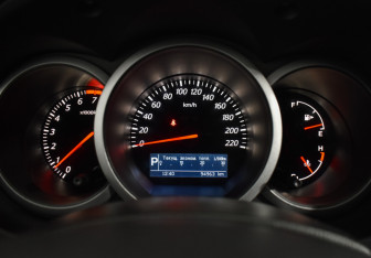 Подержанный автомобиль Suzuki Grand Vitara 2010 года (20 фото)