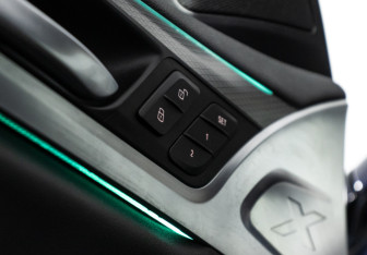 Подержанный автомобиль BMW X3 2018 года (20 фото)