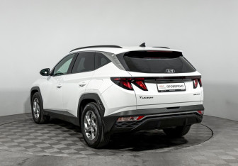Подержанный автомобиль Hyundai Tucson 2021 года (7 фото)