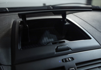 Подержанный автомобиль BMW X3 2010 года (13 фото)