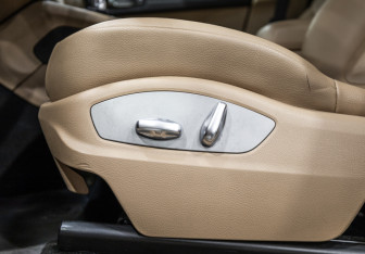 Подержанный автомобиль Porsche Macan 2018 года (21 фото)