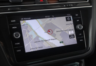 Подержанный автомобиль Volkswagen Tiguan 2018 года (13 фото)