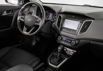 Подержанный автомобиль Hyundai Creta 2019 года (9 фото)