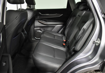 Подержанный автомобиль Exeed LX 2023 года (11 фото)