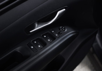 Подержанный автомобиль Hyundai Tucson 2021 года (21 фото)