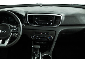 Подержанный автомобиль Kia Sportage 2018 года (14 фото)