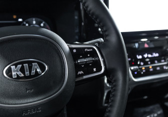 Подержанный автомобиль Kia Sorento 2020 года (23 фото)