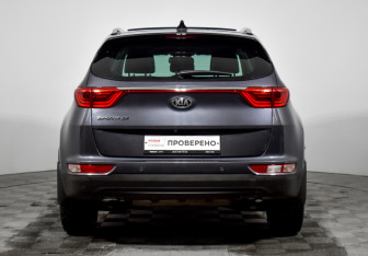 Подержанный автомобиль Kia Sportage 2018 года (6 фото)