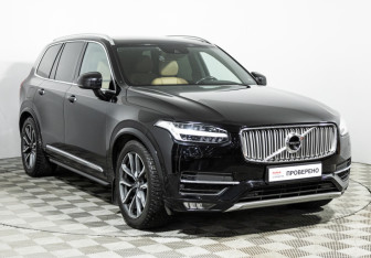 Подержанный автомобиль Volvo XC90 2017 года (3 фото)