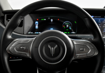 Подержанный автомобиль Voyah Free 2022 года (20 фото)