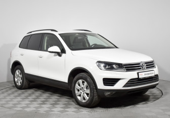 Подержанный автомобиль Volkswagen Touareg 2015 года (3 фото)
