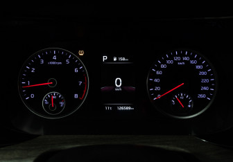 Подержанный автомобиль Kia K5 2022 года (12 фото)