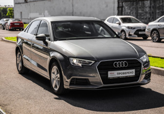 Подержанный автомобиль Audi A3 Sedan 2019 года (5 фото)