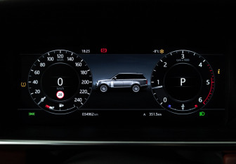 Подержанный автомобиль Land Rover Range Rover 2021 года (12 фото)