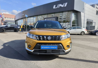 Подержанный автомобиль Suzuki Vitara 2019 года (2 фото)