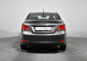 Подержанный автомобиль Hyundai Solaris Sedan 2016 года (6 фото)