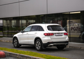 Подержанный автомобиль Mercedes-Benz GLC Coupe 2020 года (8 фото)