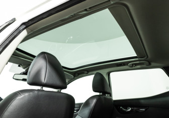 Подержанный автомобиль Nissan Qashqai 2014 года (21 фото)