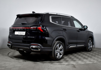 Подержанный автомобиль Geely Okavango 2024 года (5 фото)