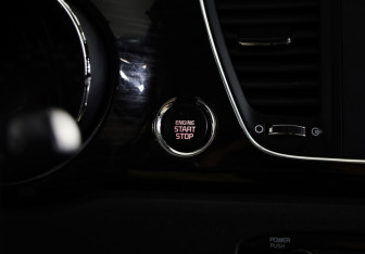 Подержанный автомобиль Kia Carnival 2018 года (20 фото)