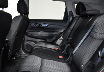 Подержанный автомобиль Nissan X-Trail 2019 года (12 фото)