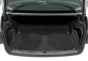 Подержанный автомобиль Audi A4 Sedan 2020 года (24 фото)