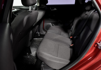 Подержанный автомобиль Ford Focus Wagon 2016 года (11 фото)