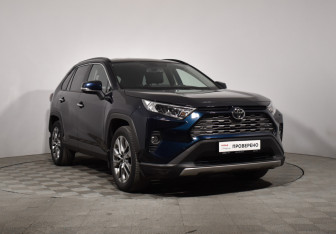 Подержанный автомобиль Toyota RAV4 2019 года (3 фото)