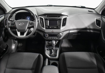 Подержанный автомобиль Hyundai Creta 2016 года (13 фото)