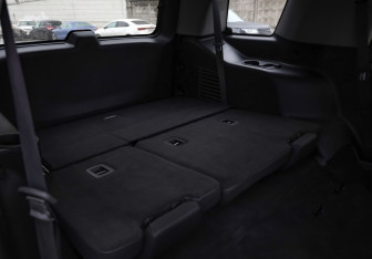 Подержанный автомобиль Cadillac Escalade Suv 2018 года (32 фото)