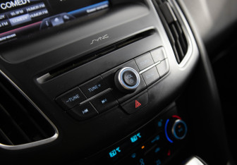 Подержанный автомобиль Ford Focus Wagon 2016 года (18 фото)