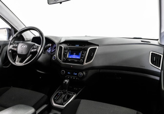Подержанный автомобиль Hyundai Creta 2018 года (9 фото)