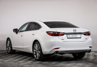 Подержанный автомобиль Mazda 6 Sedan 2023 года (7 фото)