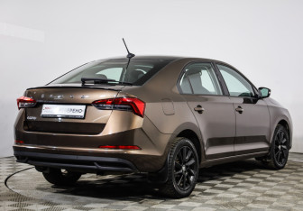 Подержанный автомобиль Skoda Rapid Liftback 2020 года (5 фото)