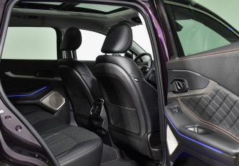 Подержанный автомобиль Exeed TXL 2022 года (12 фото)