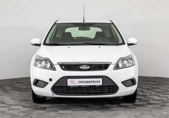 Подержанный автомобиль Ford Focus Wagon 2010 года (2 фото)