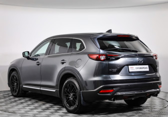 Подержанный автомобиль Mazda CX-9 2019 года (7 фото)