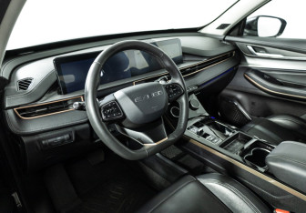 Подержанный автомобиль Exeed LX 2023 года (11 фото)