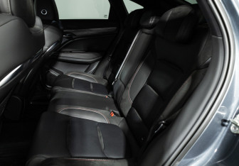 Подержанный автомобиль Geely Tugella 2023 года (10 фото)