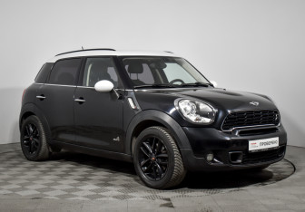 Подержанный автомобиль MINI Countryman 2014 года (4 фото)