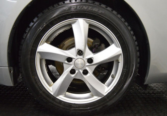 Подержанный автомобиль Toyota Avensis Wagon 2016 года (9 фото)