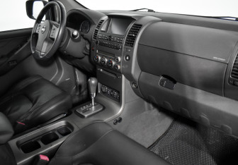 Подержанный автомобиль Nissan Pathfinder 2007 года (18 фото)