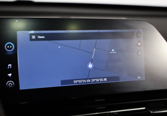 Подержанный автомобиль Omoda C5 2023 года (15 фото)