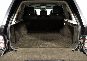 Подержанный автомобиль Land Rover Range Rover 2012 года (23 фото)