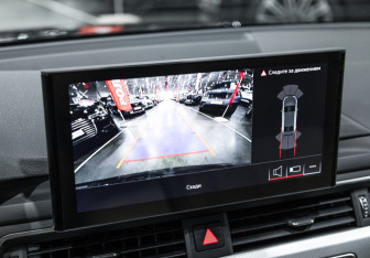 Подержанный автомобиль Audi A4 Sedan 2020 года (24 фото)