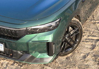 Подержанный автомобиль Voyah Free 2023 года (10 фото)