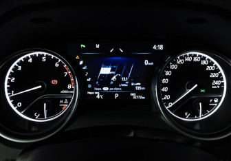 Подержанный автомобиль Toyota Camry Sedan 2020 года (12 фото)