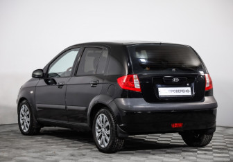 Подержанный автомобиль Hyundai Getz 2005 года (7 фото)