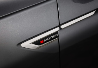 Подержанный автомобиль Volkswagen Tiguan 2019 года (8 фото)